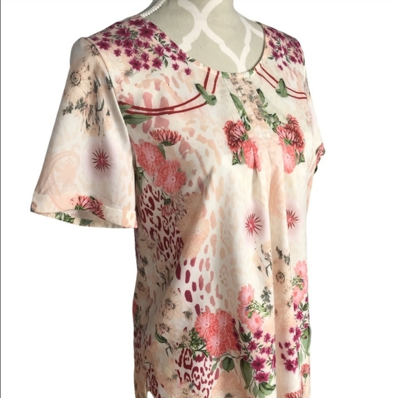 10/$10 Boho Floral & Animal Print Top M - Picture 3 of 8